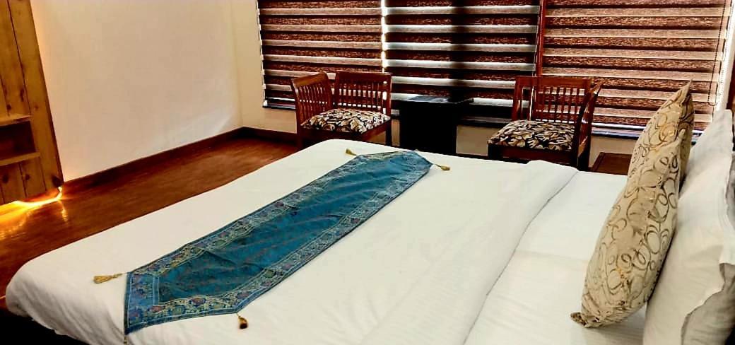 Wildleaf Kasauli Valley Homz住宿加早餐旅馆 外观 照片